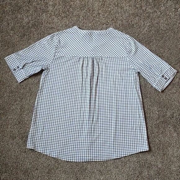 Lands' End Women's Size Medium (10-12) Button Down Casual‎ Top - Picture 4 of 9